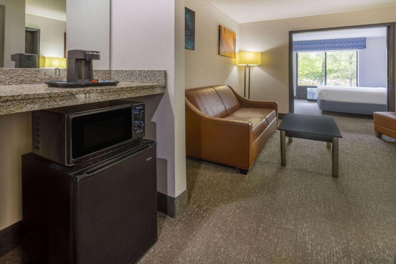 Wingate By Wyndham Atlanta Galleria/ Ballpark Smyrna Exteriör bild